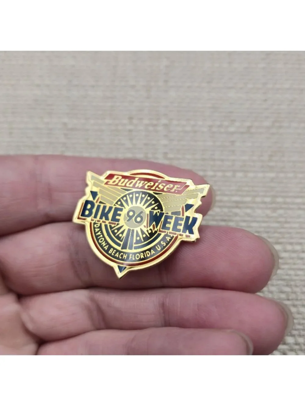 Vintage 1996 Daytona Beach Bike Week Budweiser Enamel Lapel Pin A7998